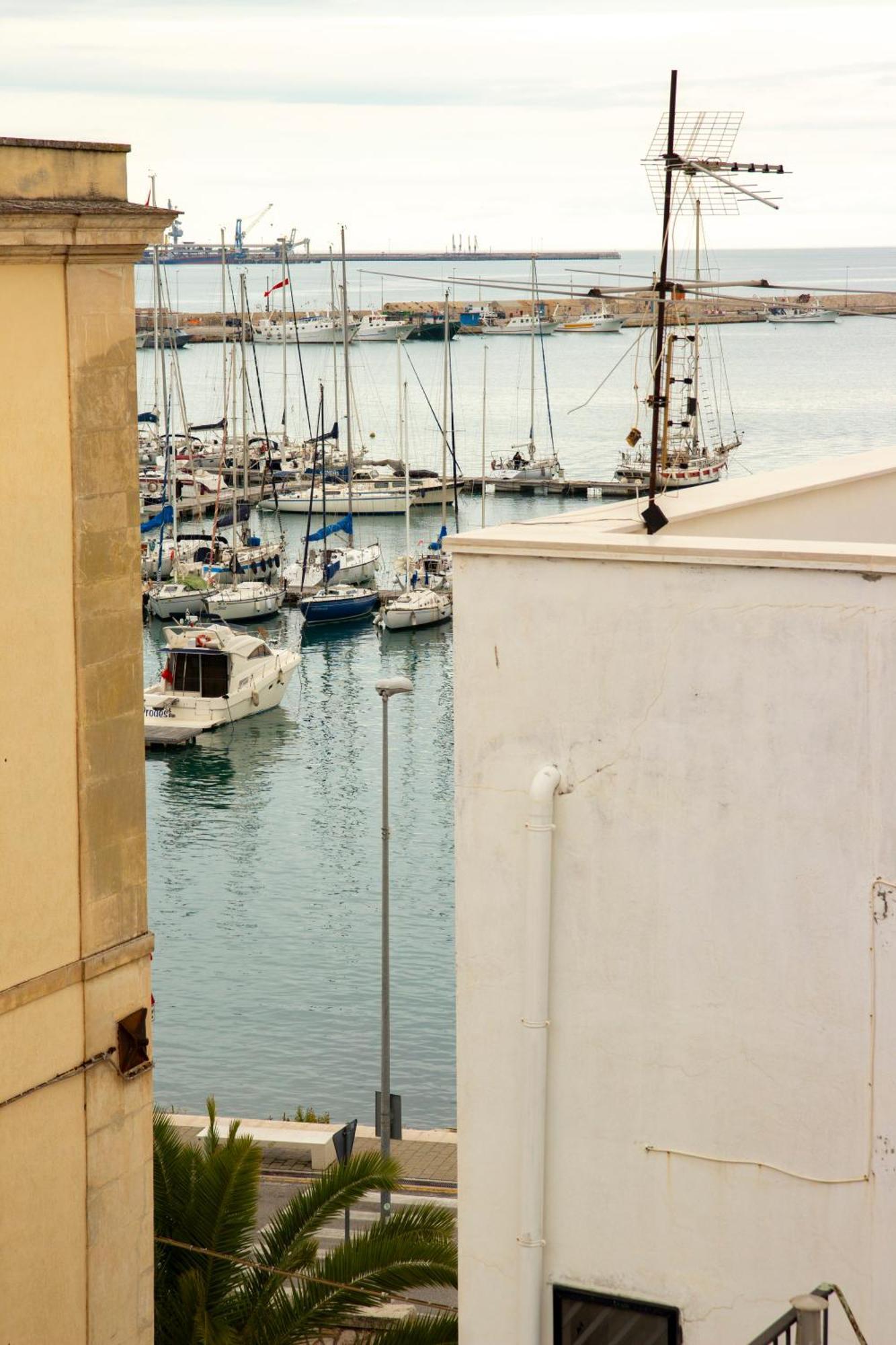 Palazzo Donnamaria Διαμέρισμα Manfredonia Εξωτερικό φωτογραφία